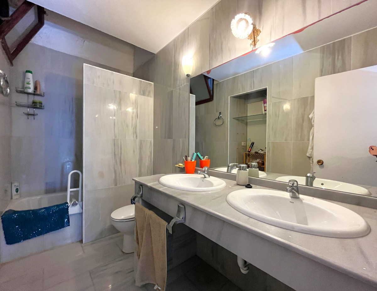 Property main view 42