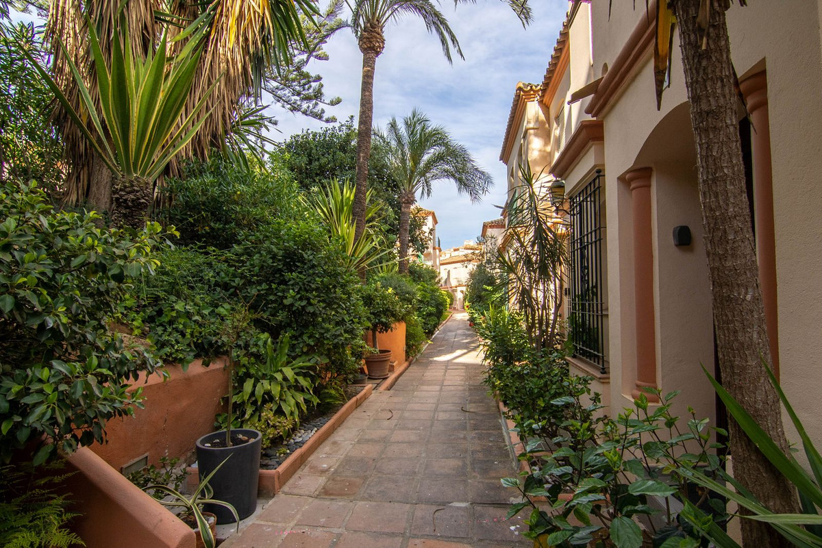 Property main view 54