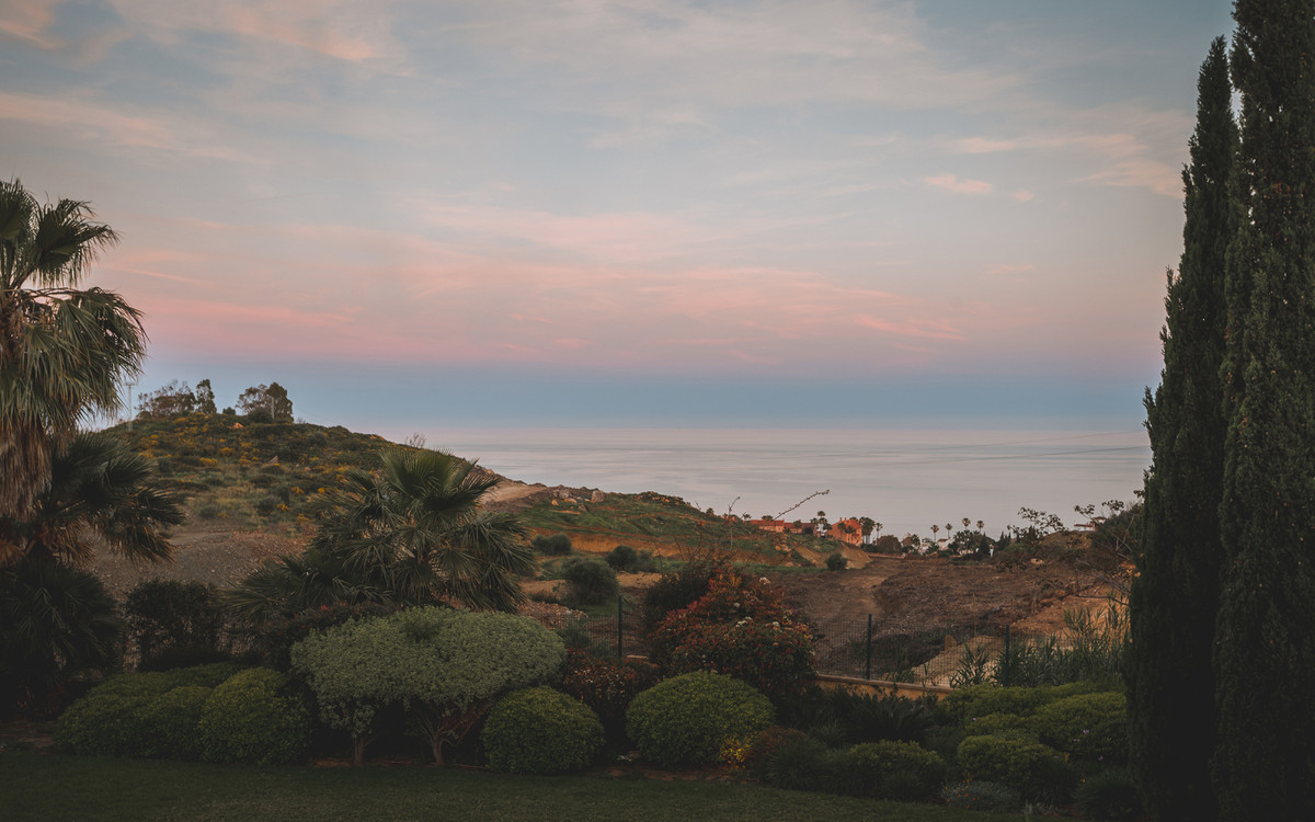 Property main view 60