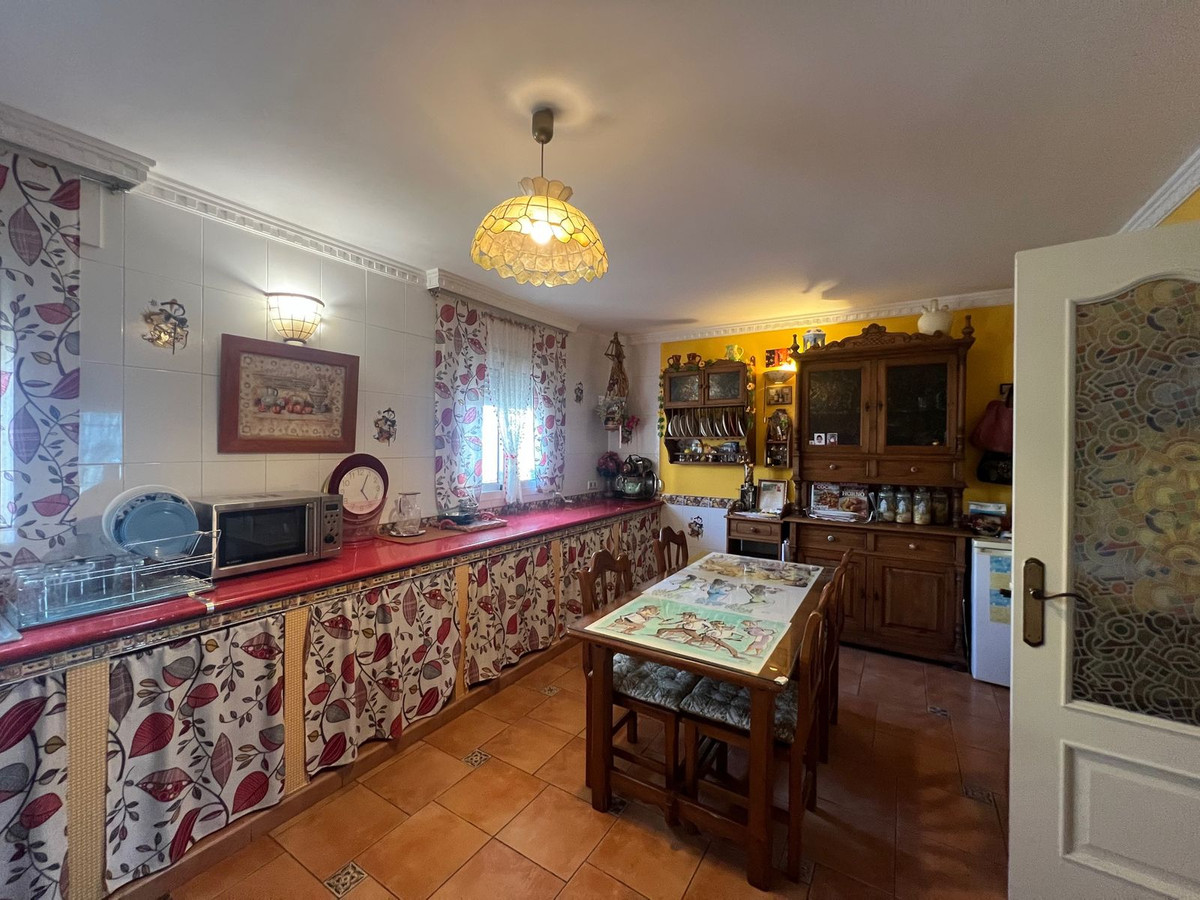 Property main view 40