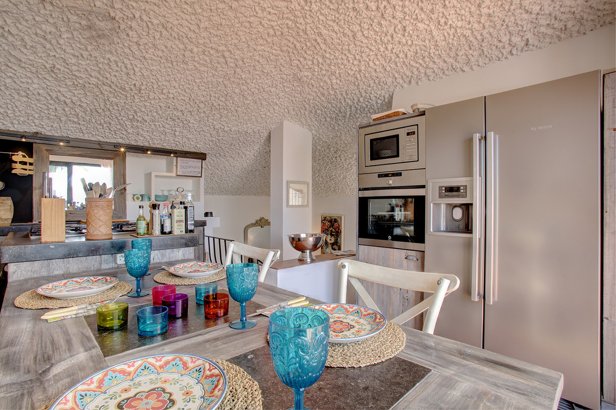 Huis te koop in Estepona | 3 slaapkamers H4802722