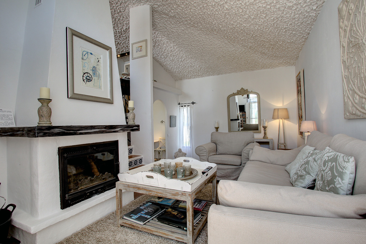 Huis te koop in Estepona | 3 slaapkamers H4802722