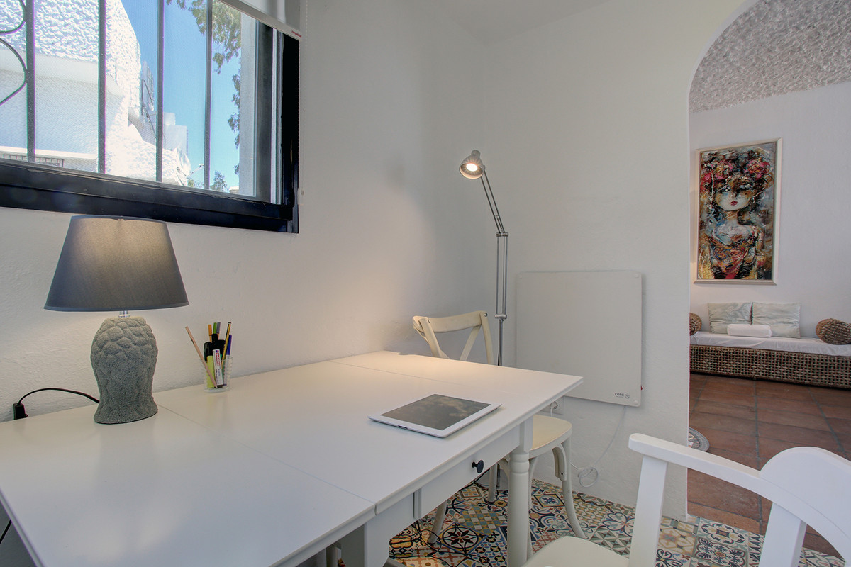 Huis te koop in Estepona | 3 slaapkamers H4802722