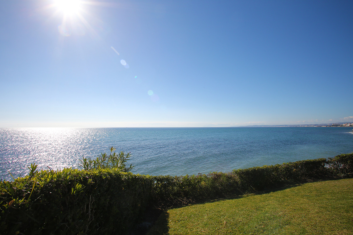 Huis te koop in Estepona | 3 slaapkamers H4802722