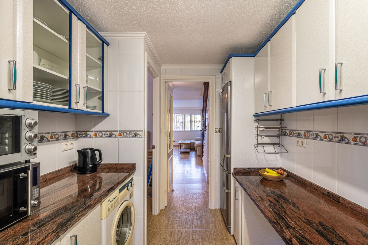 Huis te koop in Estepona | 3 slaapkamers H4837144