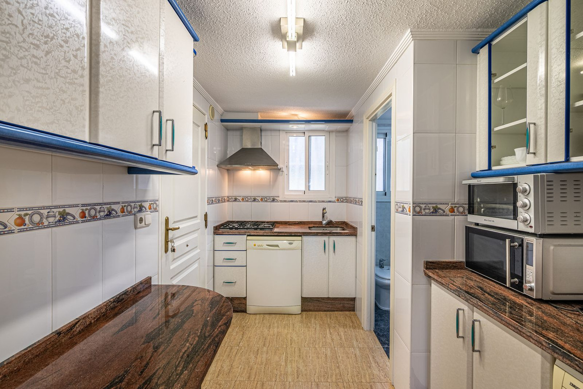 Huis te koop in Estepona | 3 slaapkamers H4837144