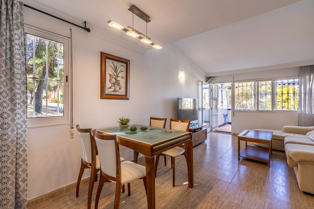 Huis te koop in Estepona | 3 slaapkamers H4837144