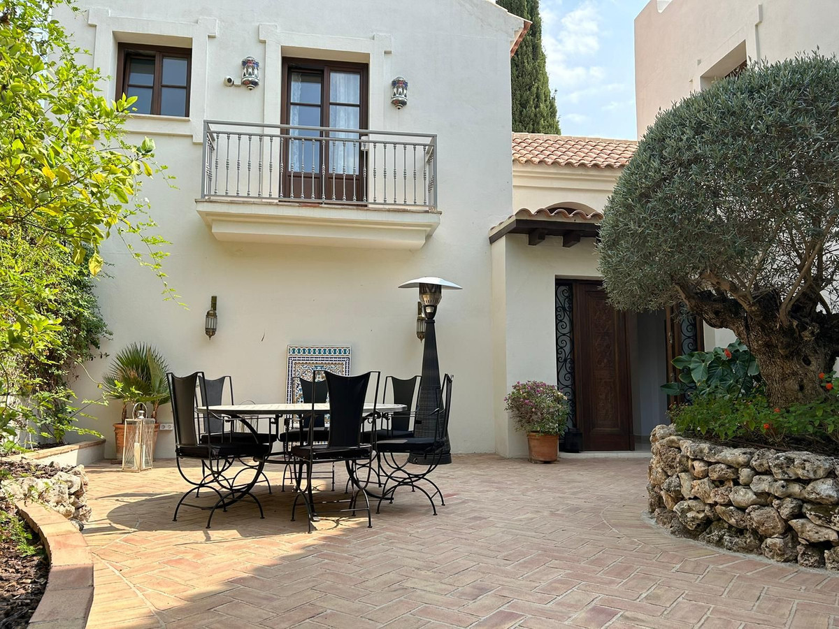 Property main view 33