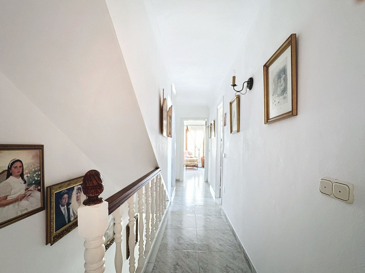 Huis te koop in Estepona | 5 slaapkamers H4841119