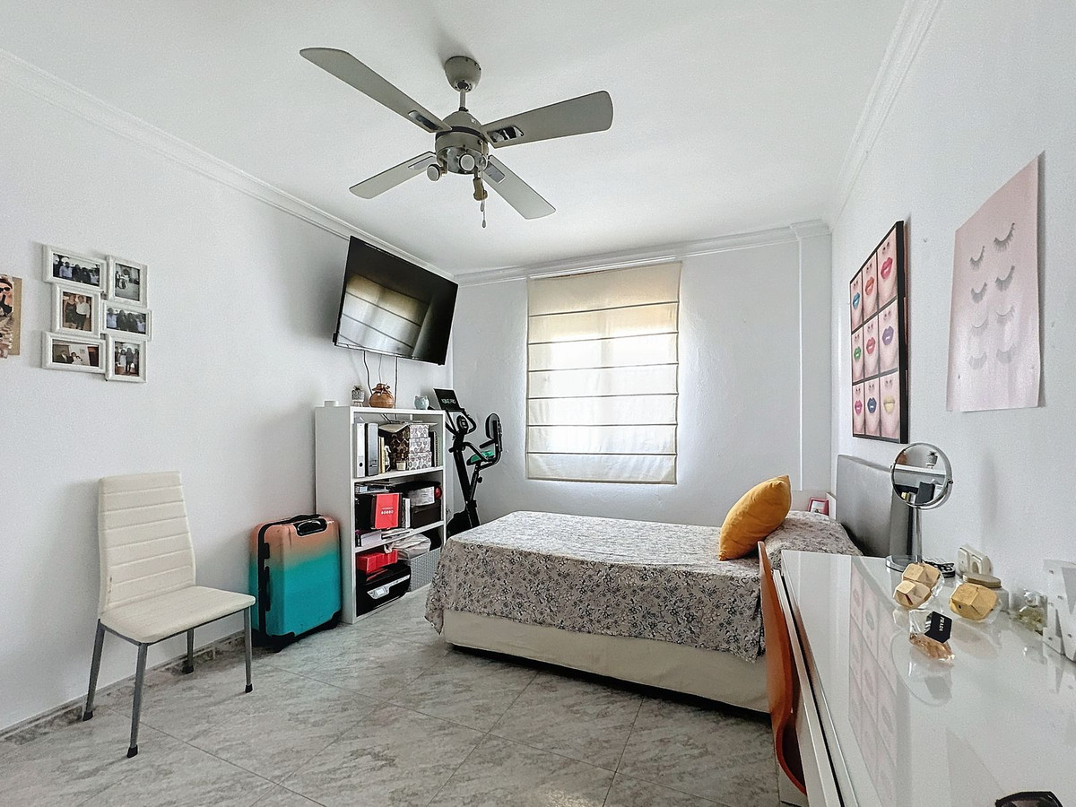 Huis te koop in Estepona | 5 slaapkamers H4841119