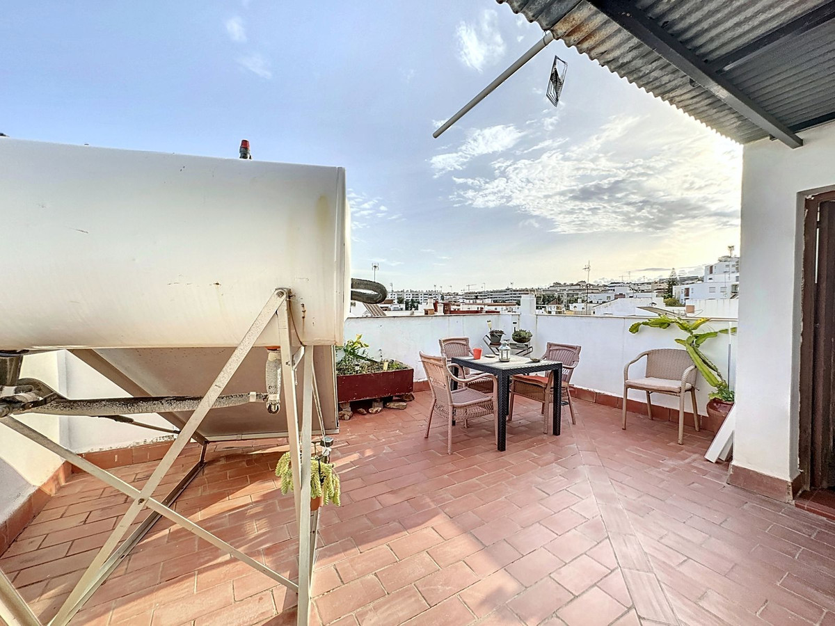 Huis te koop in Estepona | 5 slaapkamers H4841119