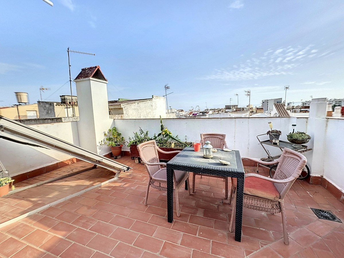 Huis te koop in Estepona | 5 slaapkamers H4841119