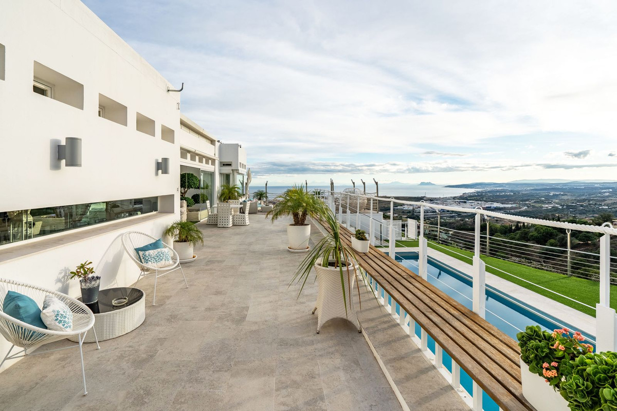 Property main view 40