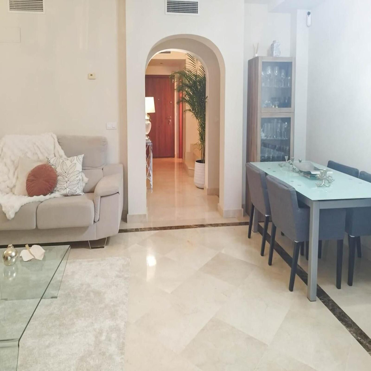 Huis te koop in Estepona | 3 slaapkamers H4883248
