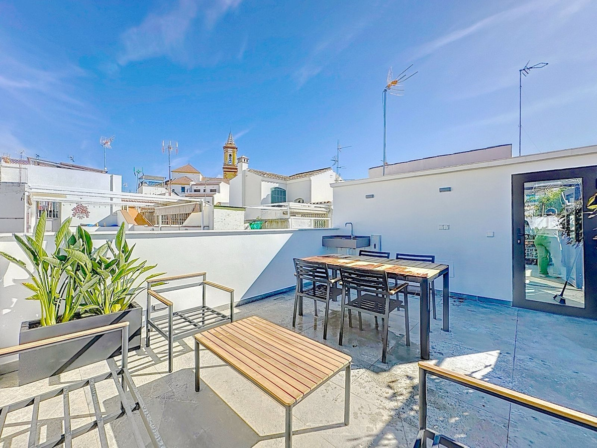 Huis te koop in Estepona | 3 slaapkamers H4887925