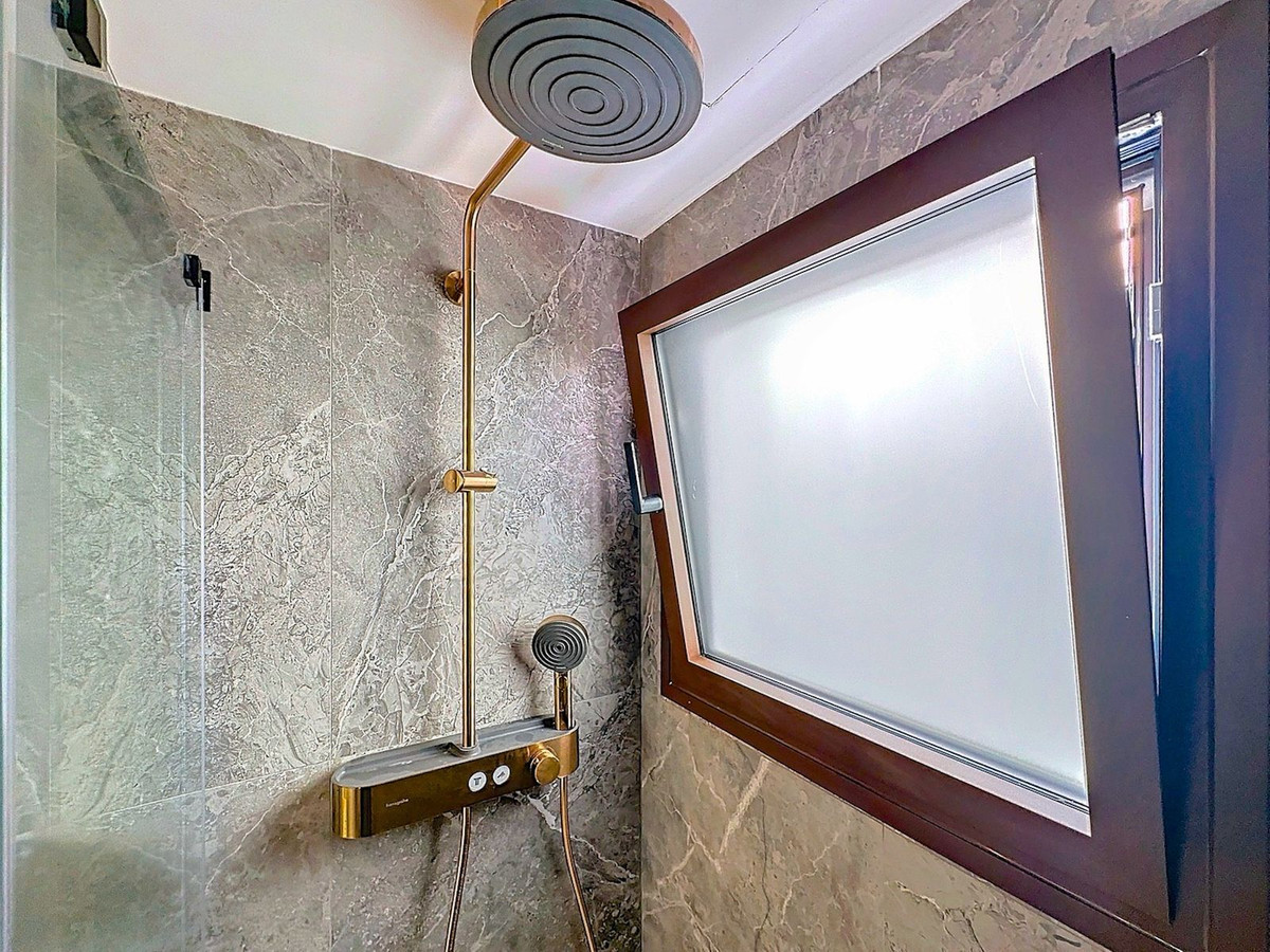 Huis te koop in Estepona | 3 slaapkamers H4887925