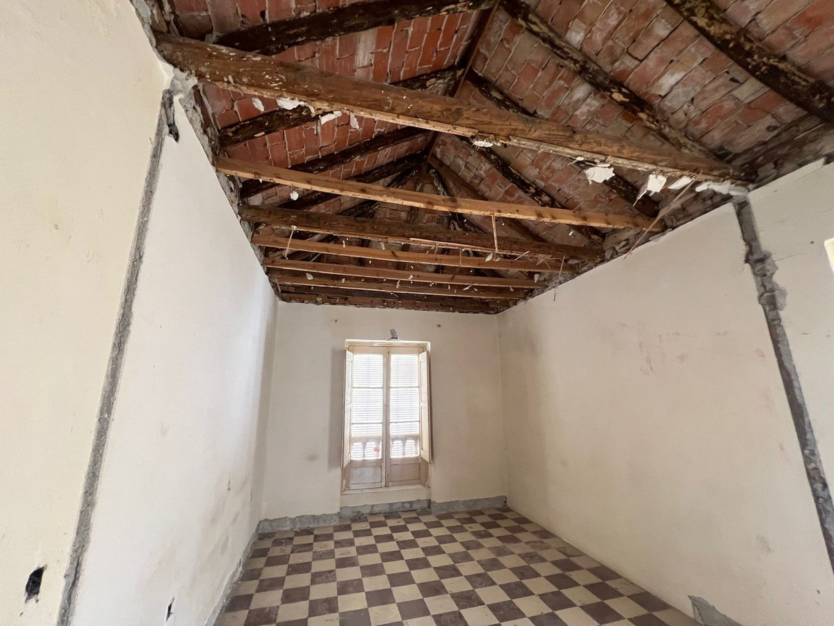 Huis te koop in Estepona | 4 slaapkamers H4898170
