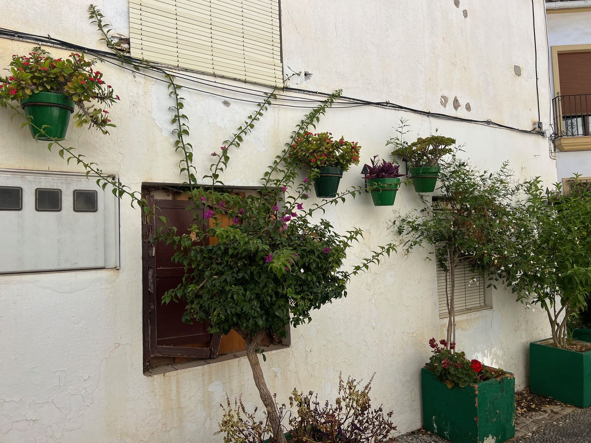 Huis te koop in Estepona | 4 slaapkamers H4898170