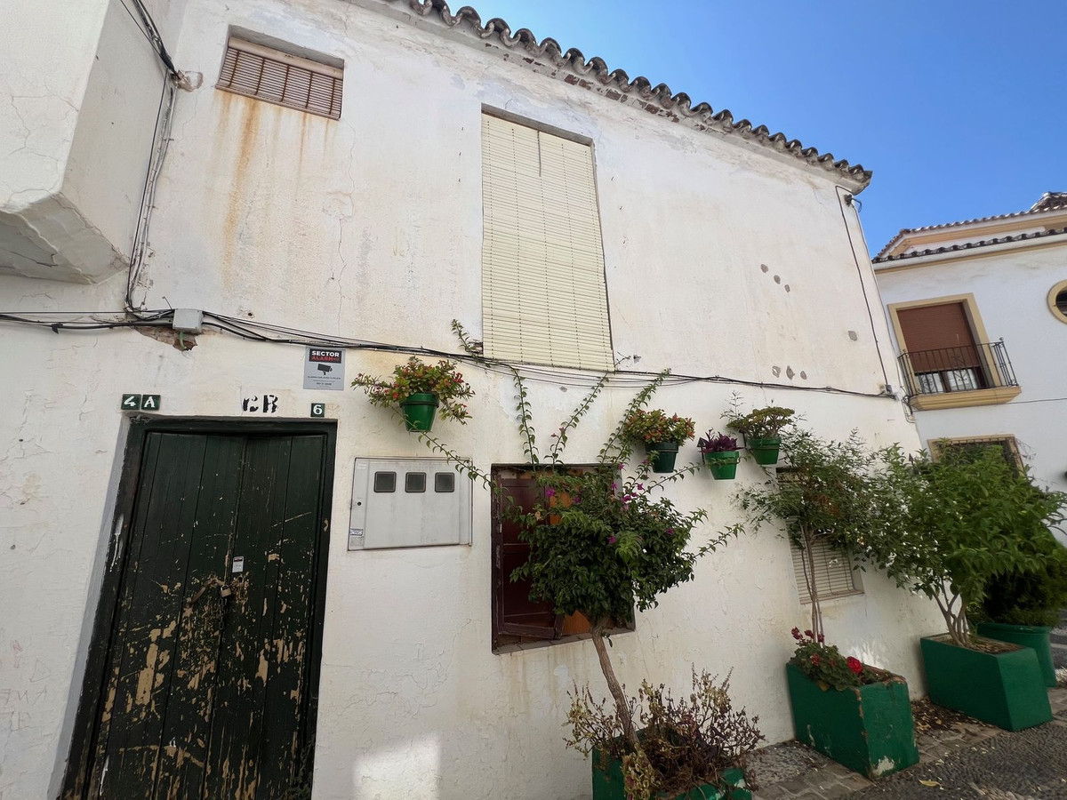 Huis te koop in Estepona | 4 slaapkamers H4898170