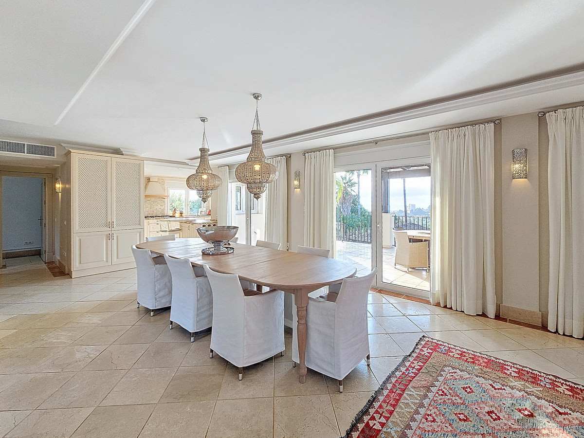 Huis te koop in Estepona | 4 slaapkamers H4929202
