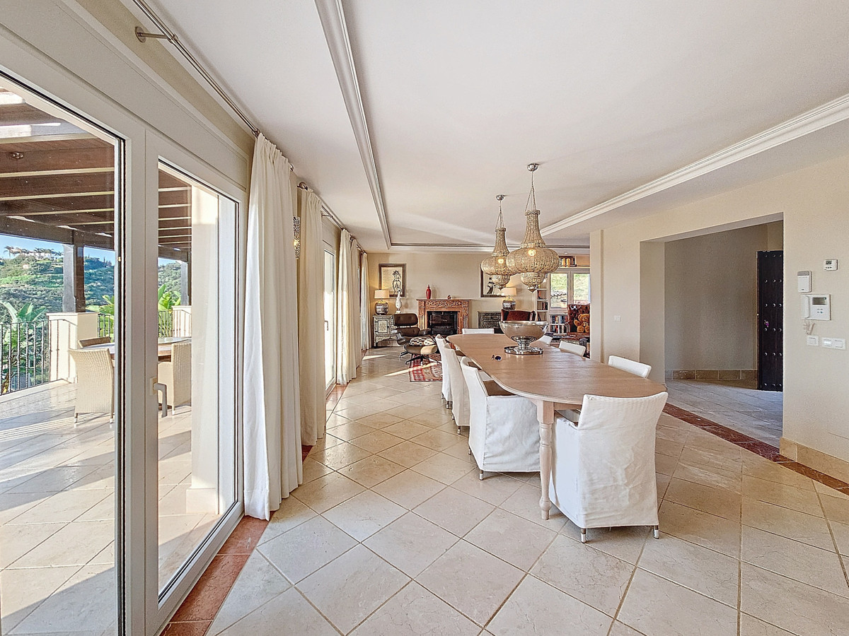 Huis te koop in Estepona | 4 slaapkamers H4929202