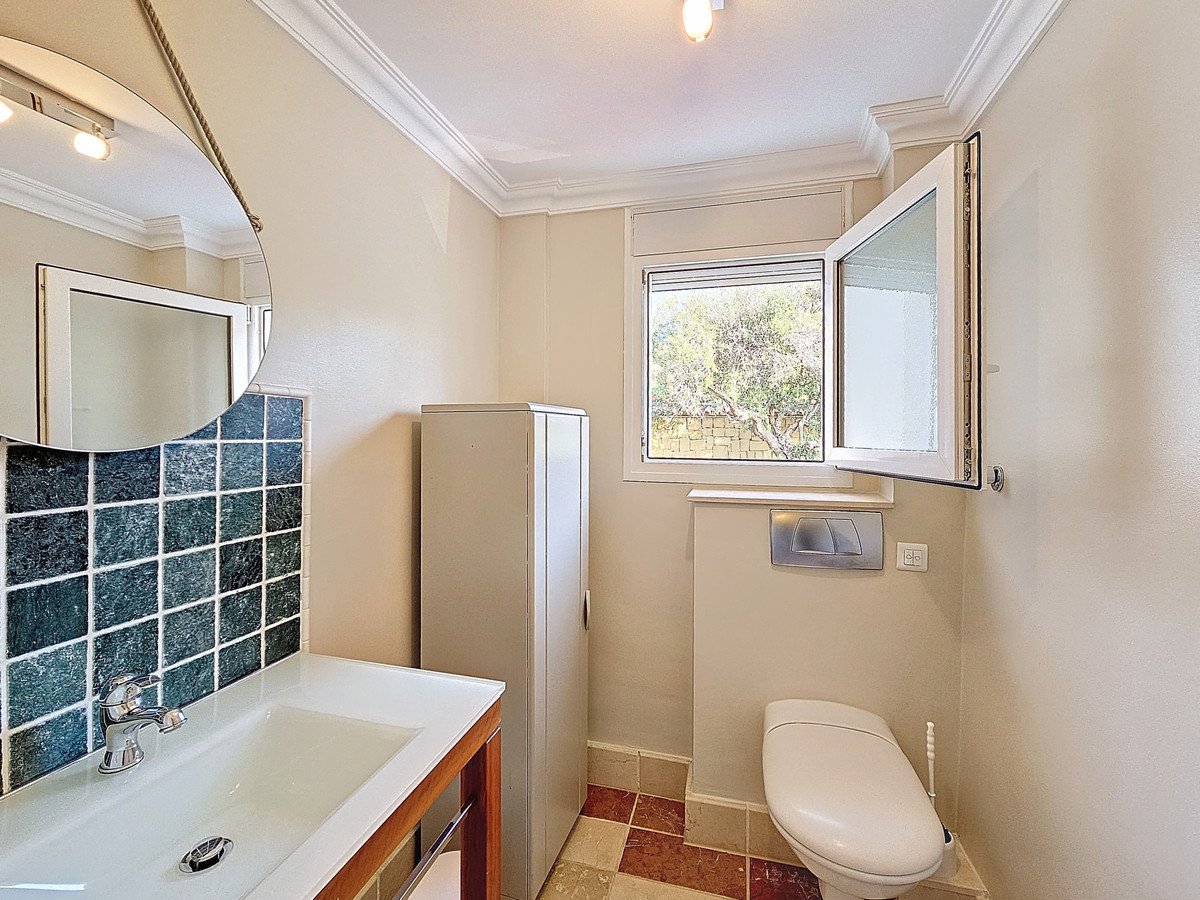 Huis te koop in Estepona | 4 slaapkamers H4929202