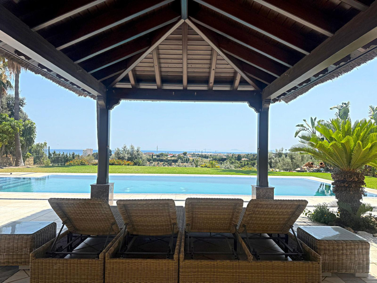 Huis te koop in Estepona | 4 slaapkamers H4929202