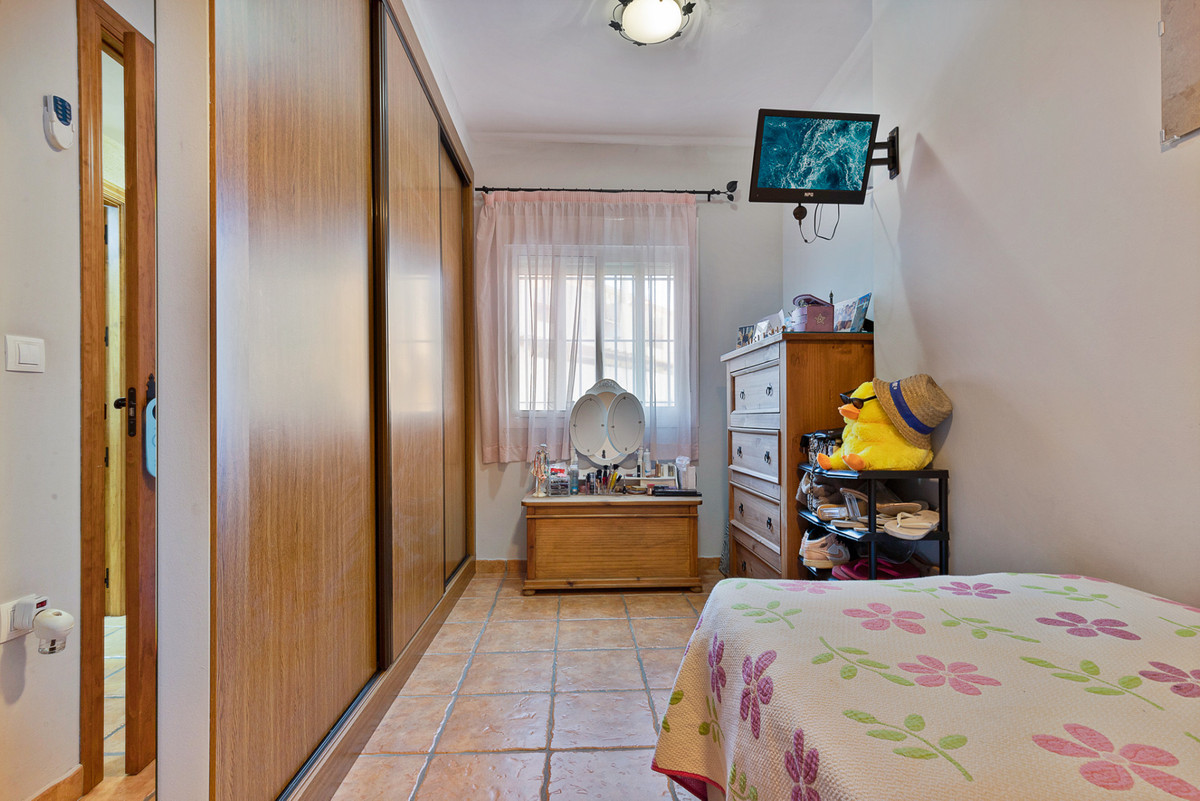 Huis te koop in Estepona | 4 slaapkamers H4940854