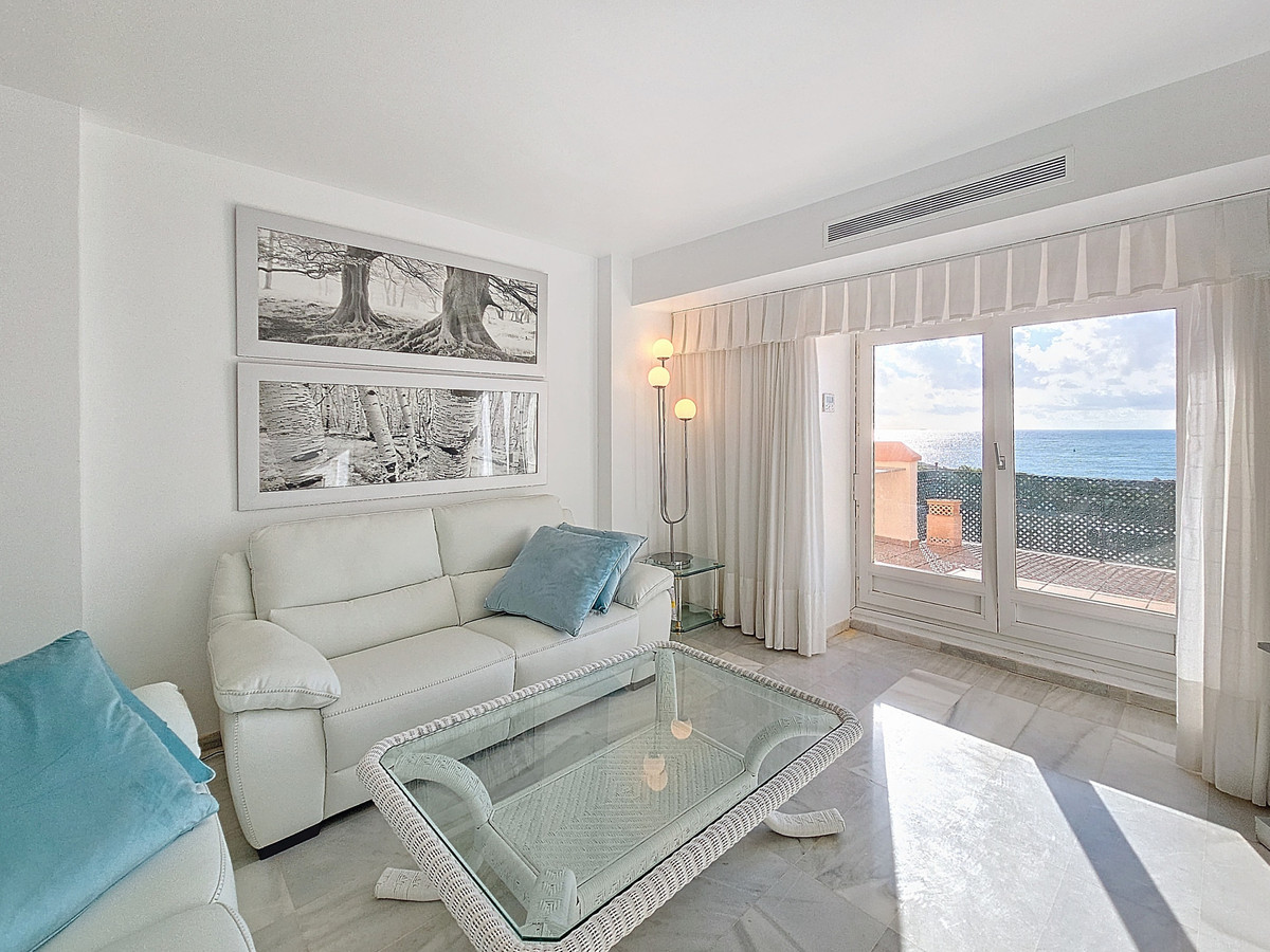 Huis te koop in Estepona | 5 slaapkamers H4986400