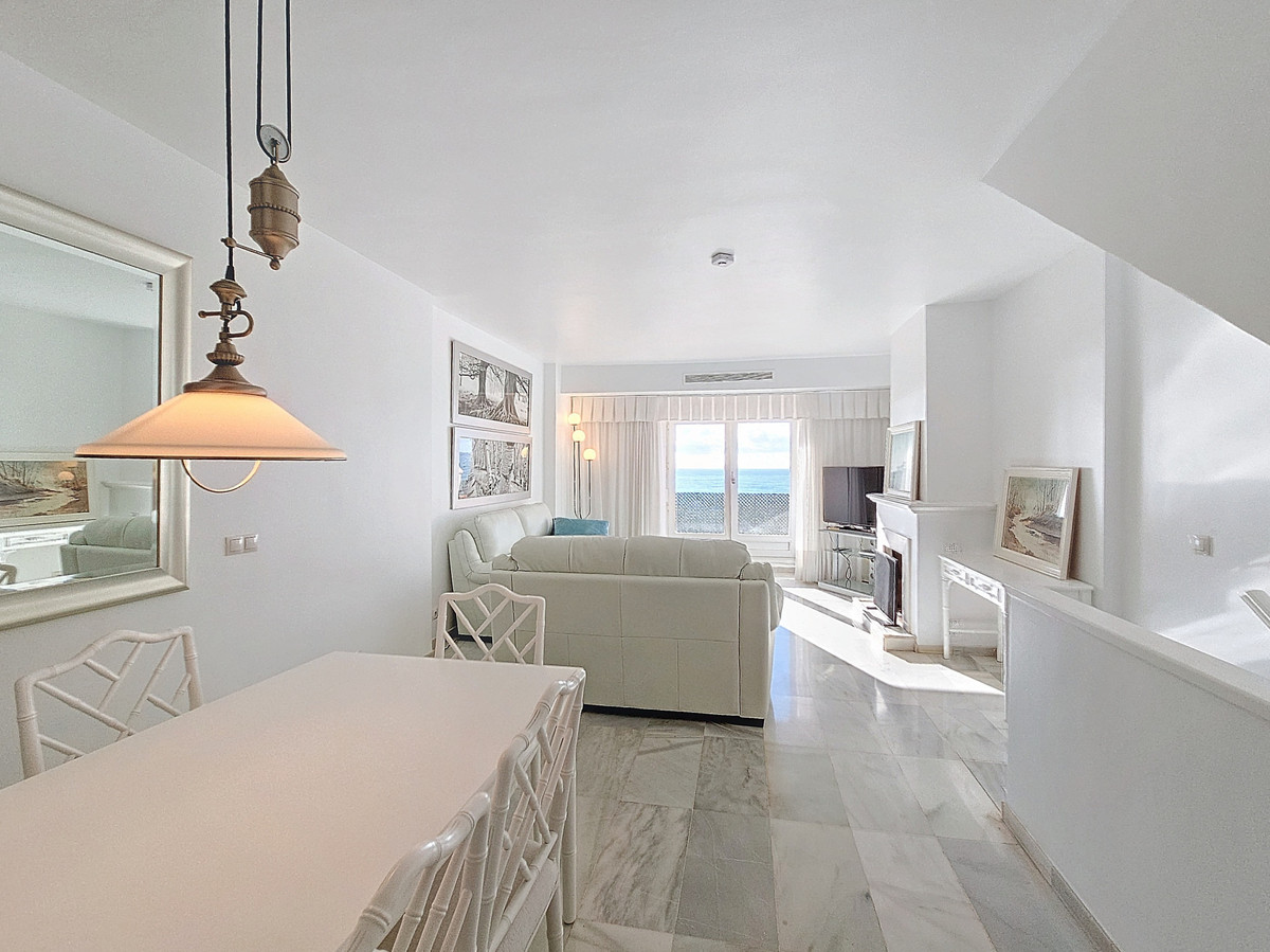 Huis te koop in Estepona | 5 slaapkamers H4986400