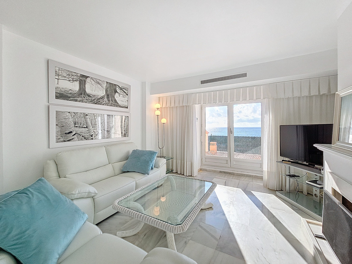 Huis te koop in Estepona | 5 slaapkamers H4986400