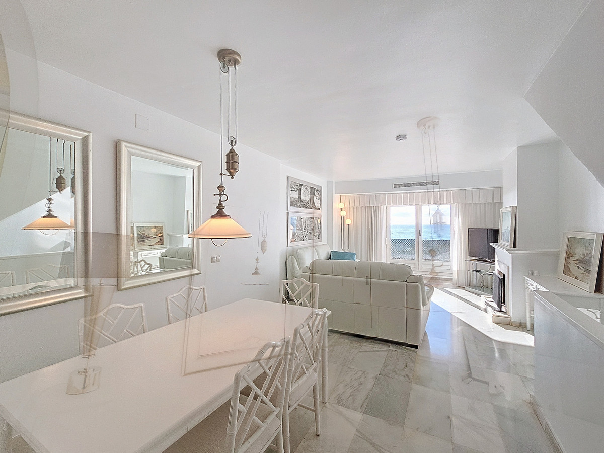 Huis te koop in Estepona | 5 slaapkamers H4986400