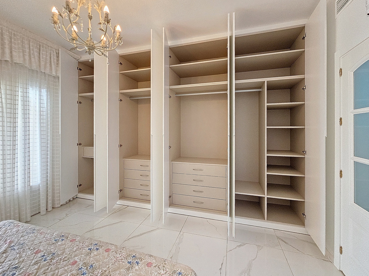 Huis te koop in Estepona | 5 slaapkamers H4986400