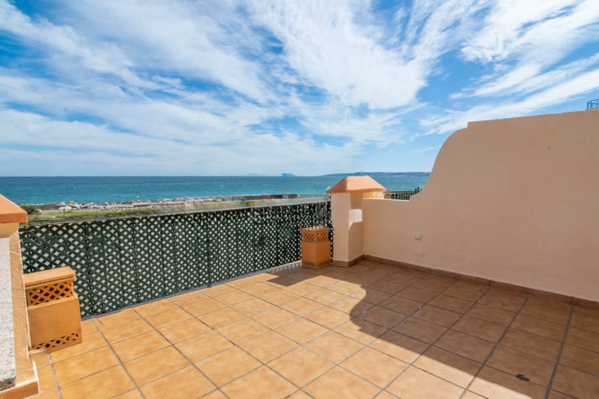 Huis te koop in Estepona | 5 slaapkamers H4986400