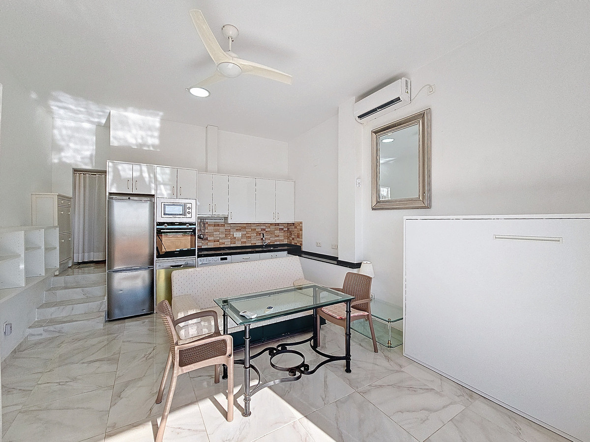 Huis te koop in Estepona | 5 slaapkamers H4986400