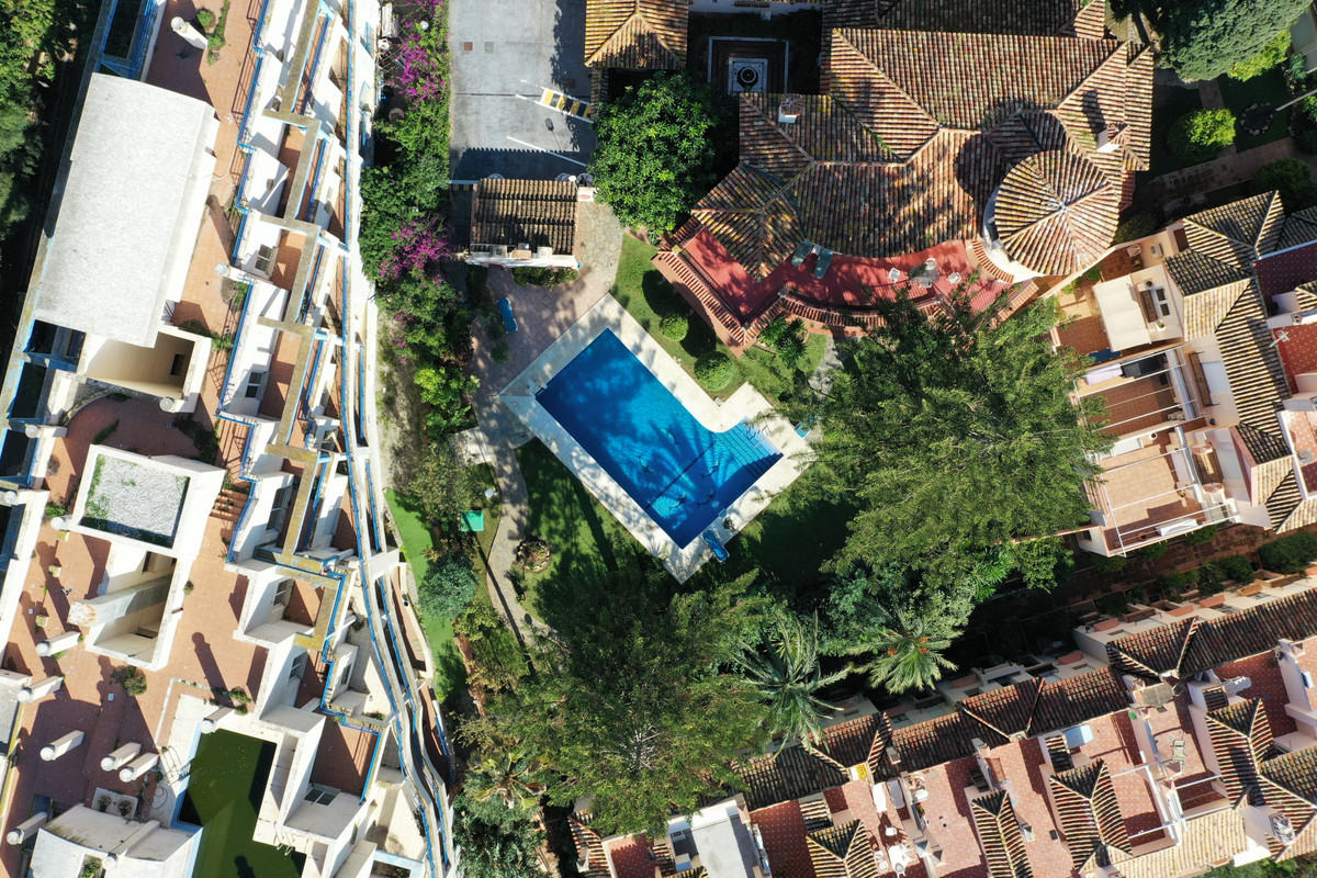 Huis te koop in Estepona | 5 slaapkamers H4986400