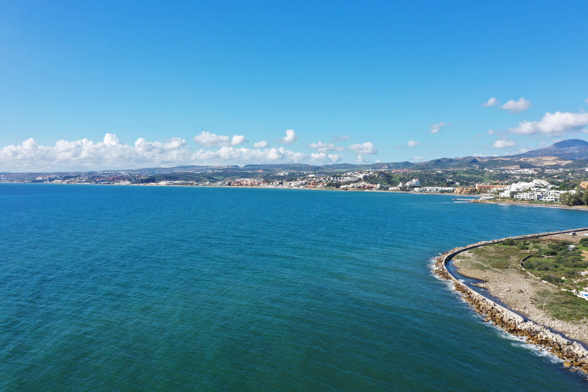 Huis te koop in Estepona | 5 slaapkamers H4986400
