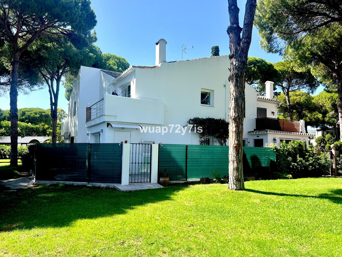 Huis te koop in Estepona | 2 slaapkamers H4992298