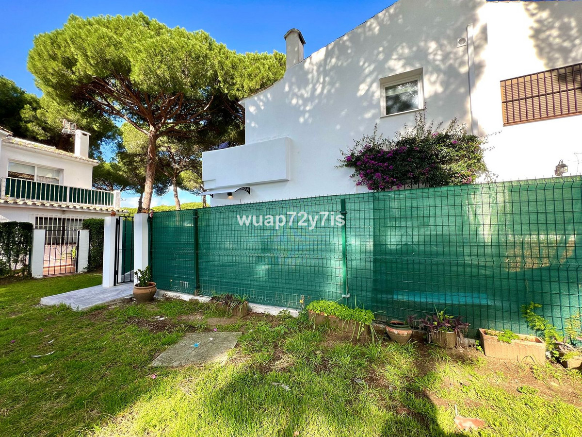 Huis te koop in Estepona | 2 slaapkamers H4992298