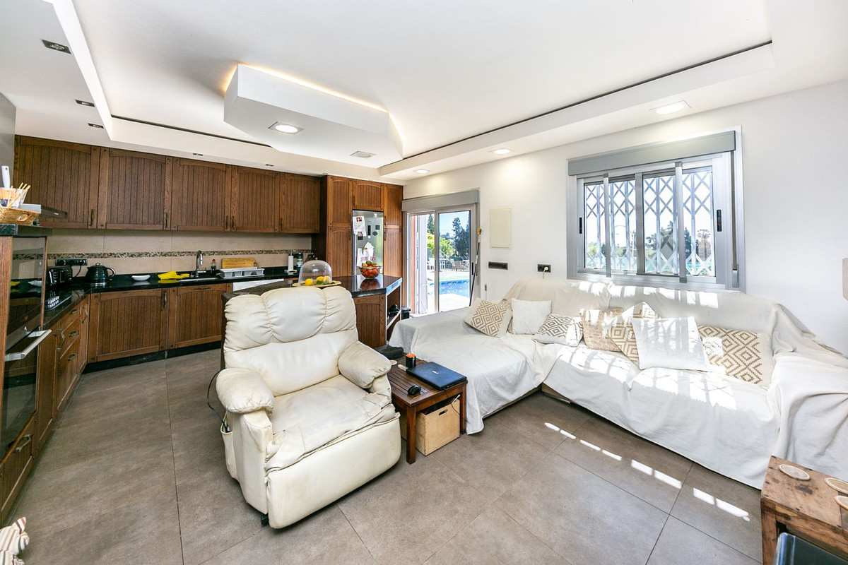 Property main view 40