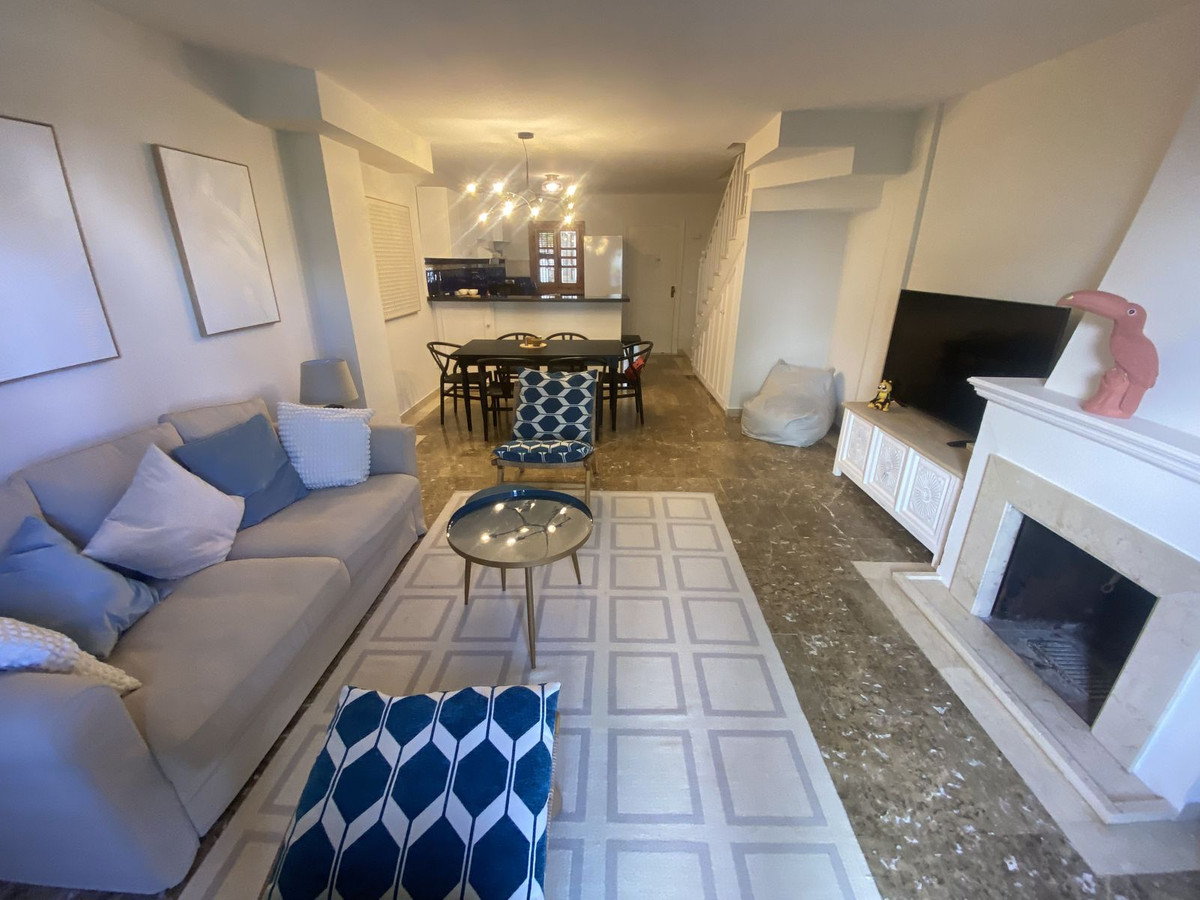 Huis te koop in Estepona | 2 slaapkamers H5018665