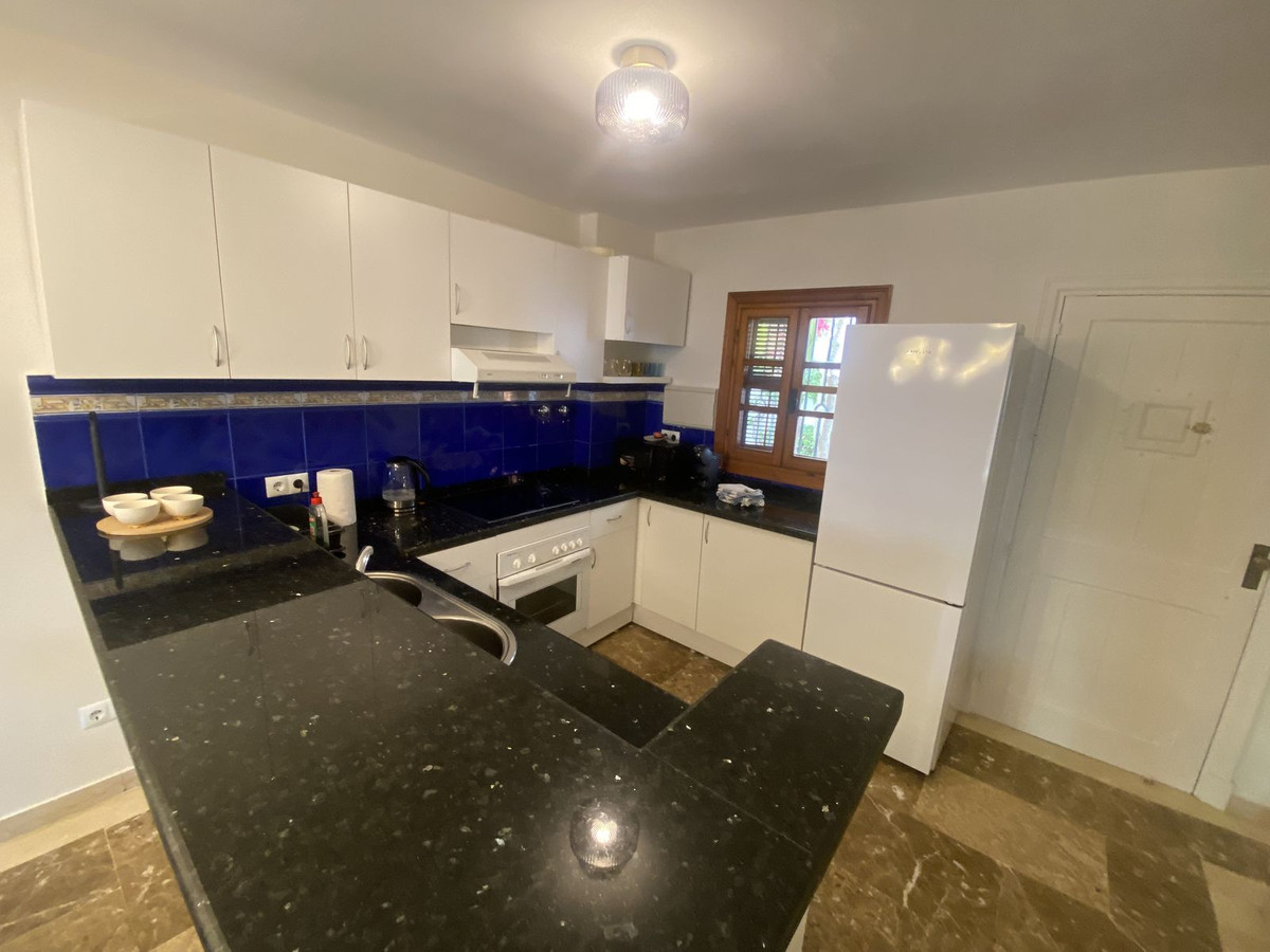 Huis te koop in Estepona | 2 slaapkamers H5018665