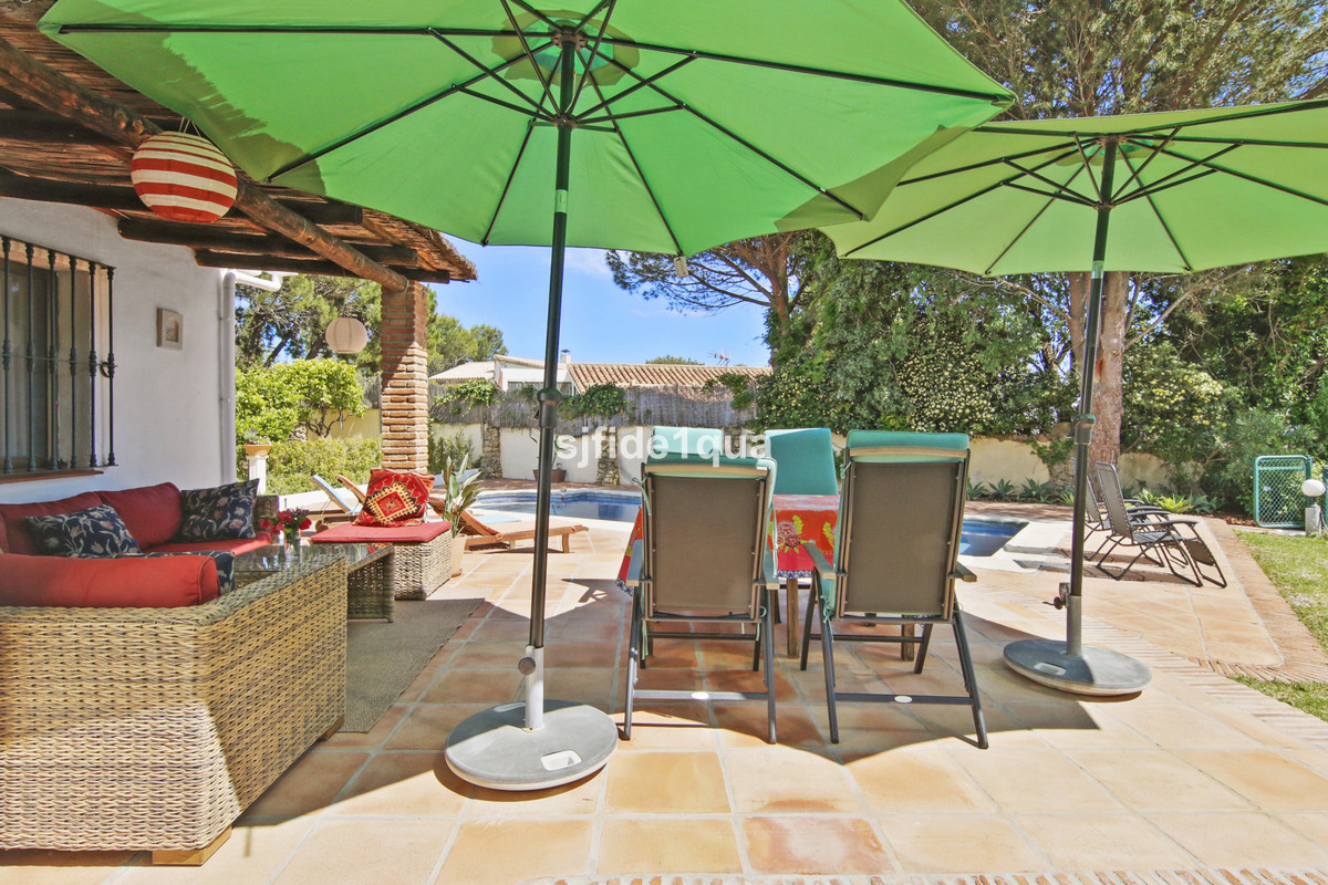 Huis te koop in Estepona | 4 slaapkamers H5042317