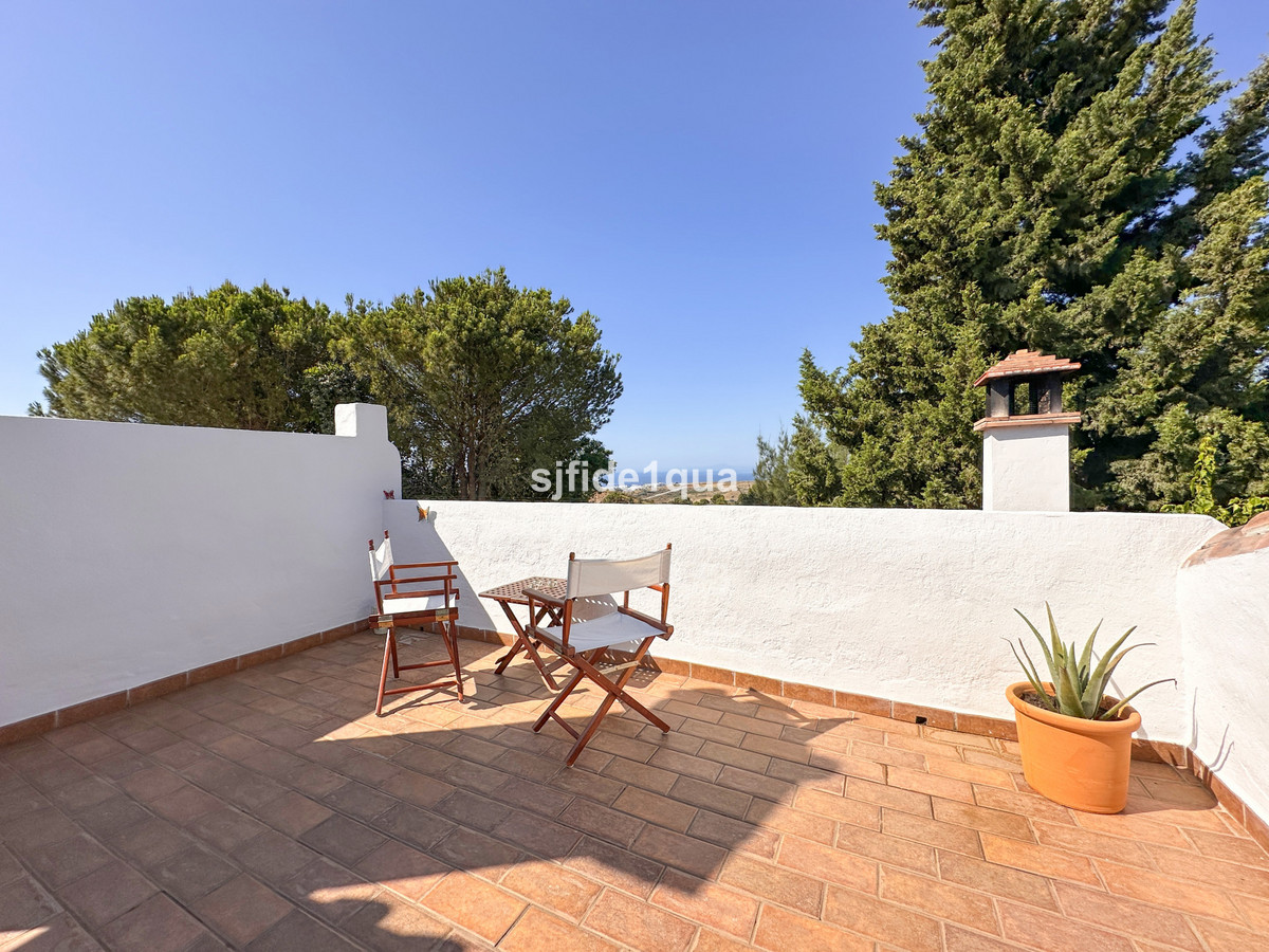 Huis te koop in Estepona | 4 slaapkamers H5042317