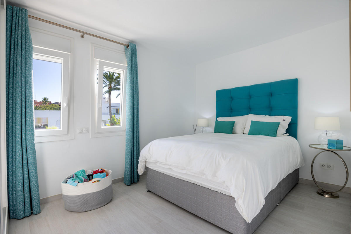Huis te koop in Estepona | 3 slaapkamers H5055076