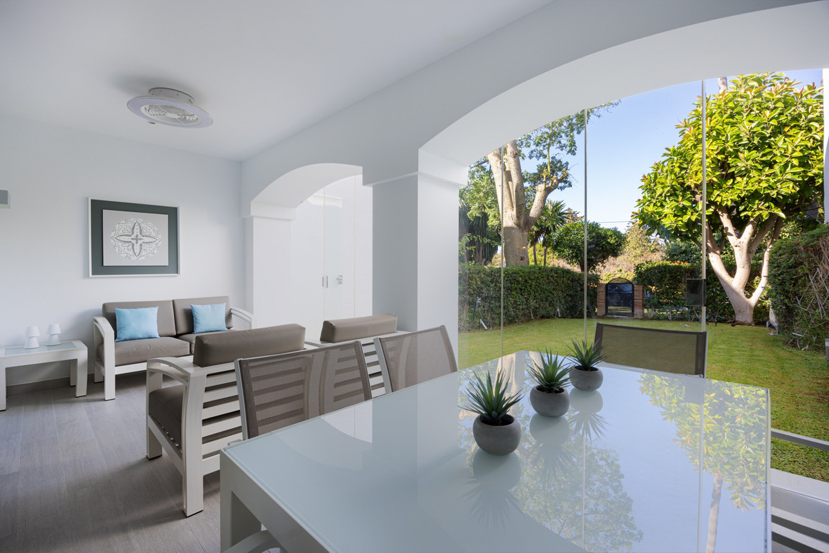 Huis te koop in Estepona | 3 slaapkamers H5055076