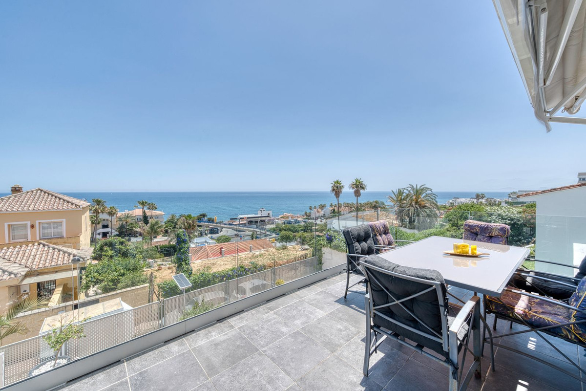 Huis te koop in Estepona | 5 slaapkamers H5055628