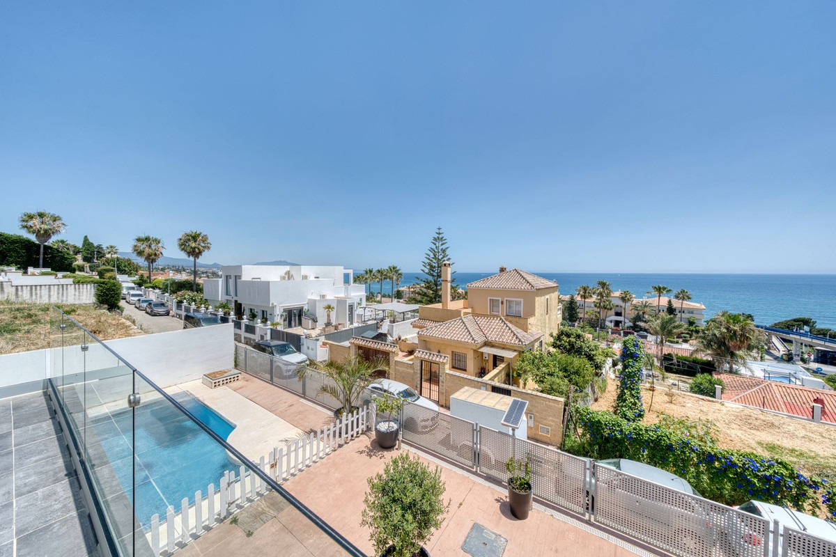 Huis te koop in Estepona | 5 slaapkamers H5055628