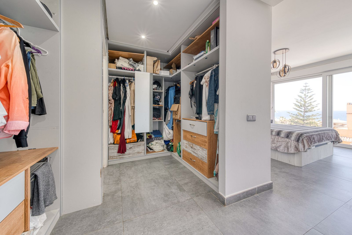 Huis te koop in Estepona | 5 slaapkamers H5055628