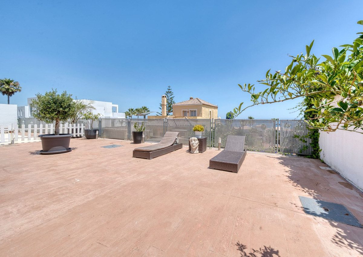Huis te koop in Estepona | 5 slaapkamers H5055628